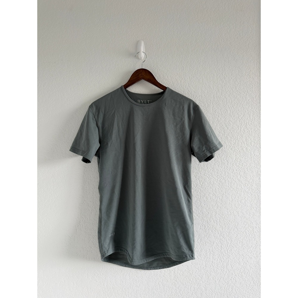 BYLT Premium Basics T-Shirt Size S Light Sage Green Athletic Drop Cut Hem
